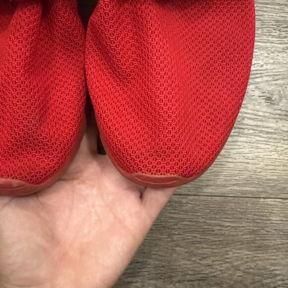 Nike Mens Roshe One Run Triple Red Varsity Red 511881-666 Running Shoe Size 11.5 - Picture 4 of 9